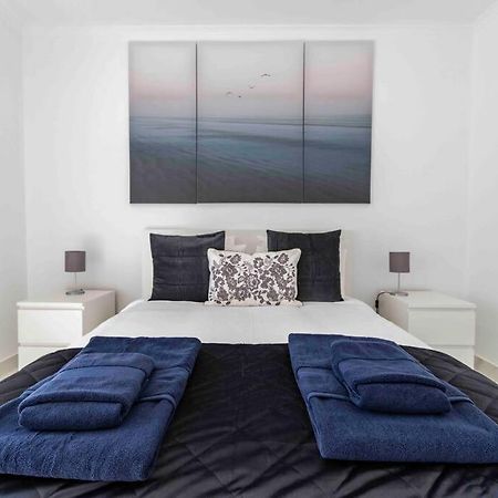 Modern Apartment Beach View Armação de Pêra Esterno foto