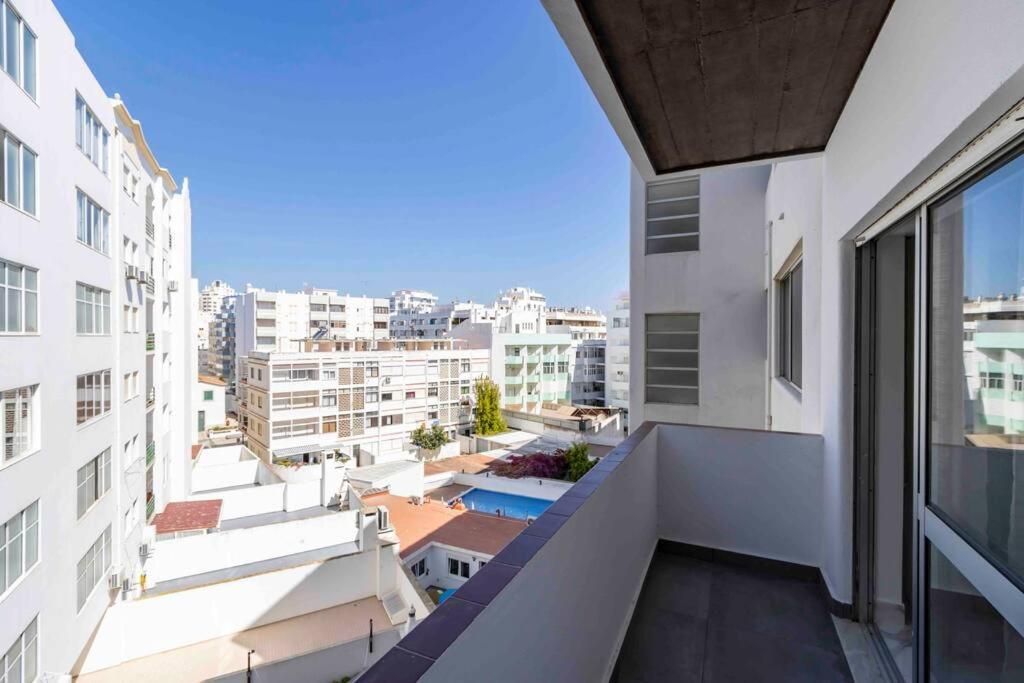 Modern Apartment Beach View Armação de Pêra Esterno foto